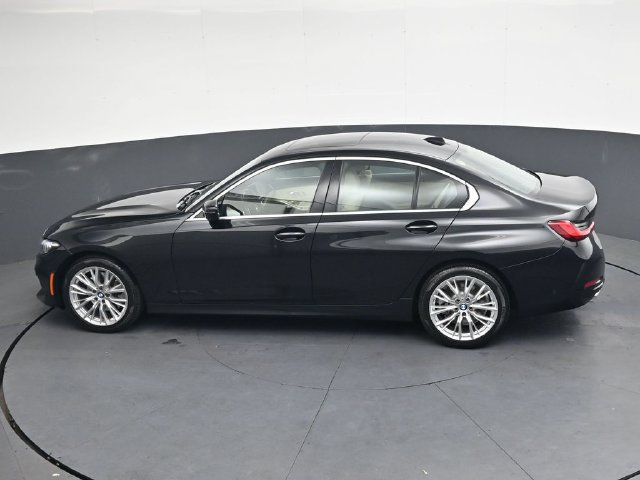 Certified 2024 BMW 330i Sedan w/ Convenience Package RWD image 27