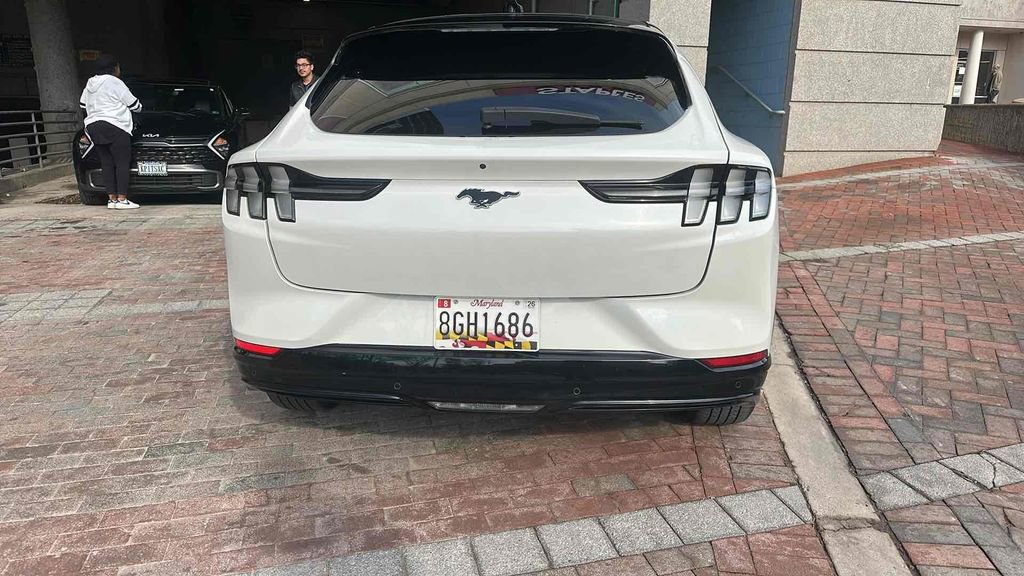 Used 2021 Ford Mustang Mach-E Premium image 5