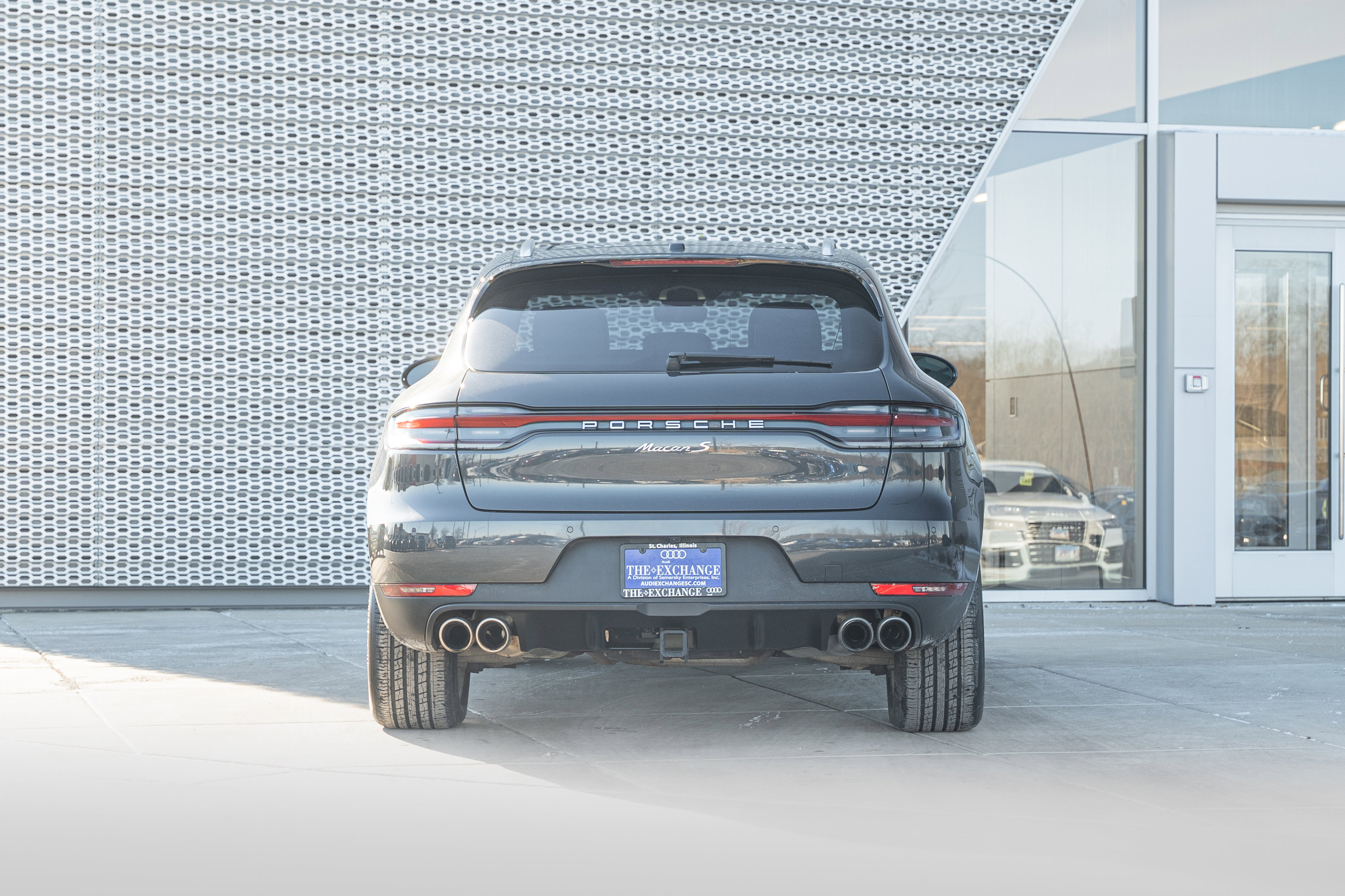 Used 2019 Porsche Macan S image 32