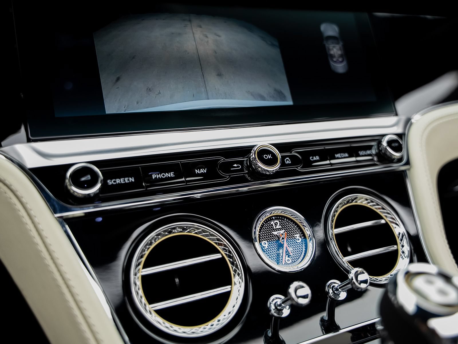 Used 2020 Bentley Continental GT AWD/4WD image 47