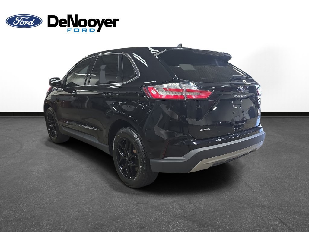 Used 2024 Ford Edge SEL w/ Convenience Package AWD/4WD image 9