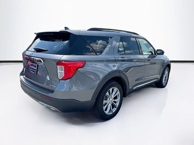 Used 2021 Ford Explorer XLT w/ Equipment Group 202A AWD/4WD image 10