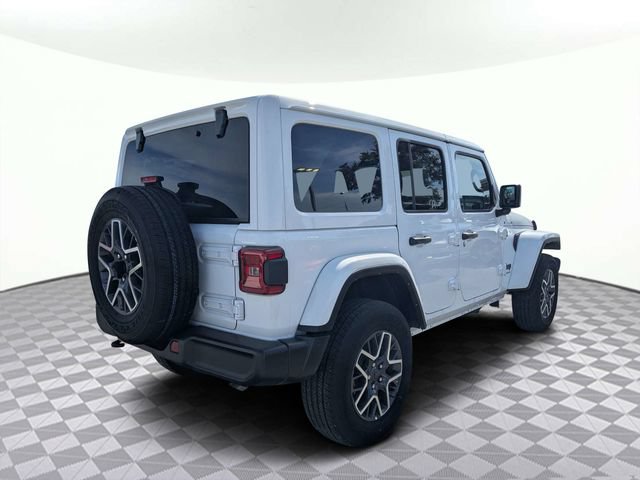 Used 2025 Jeep Wrangler Unlimited Sahara AWD/4WD image 3