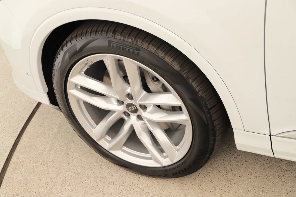 New 2025 Audi Q7 3.0T Premium Plus image 30