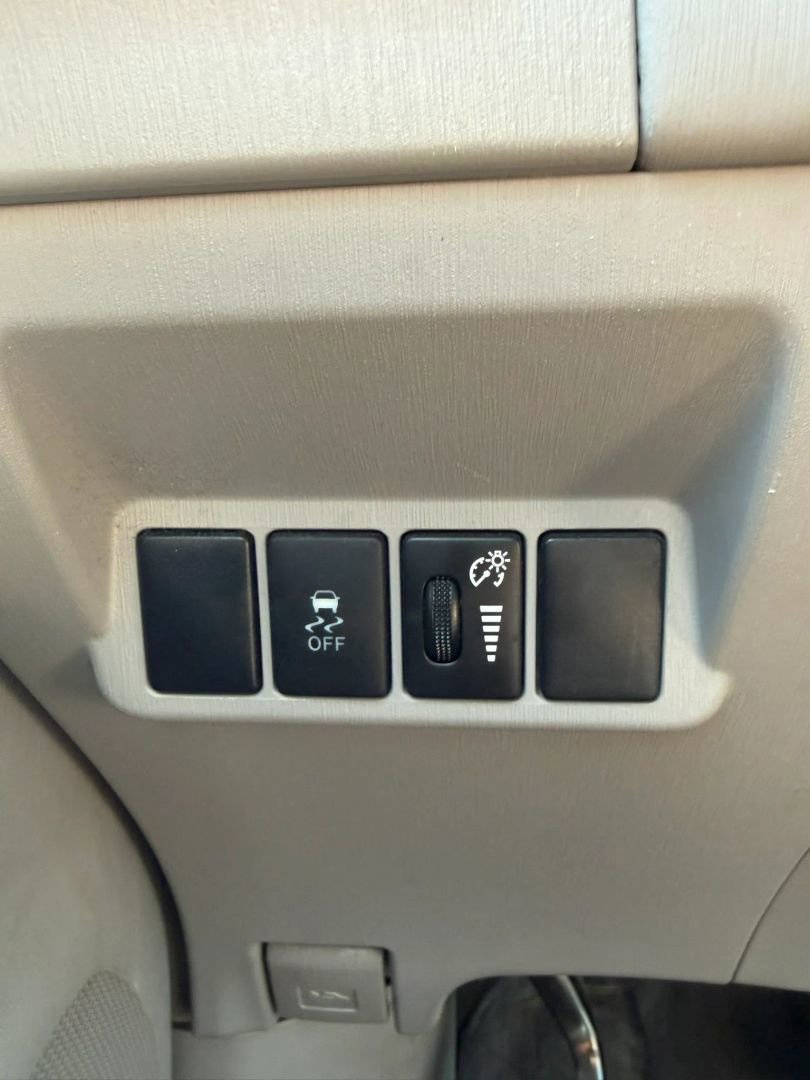 Used 2016 Toyota Prius V Five FWD image 28