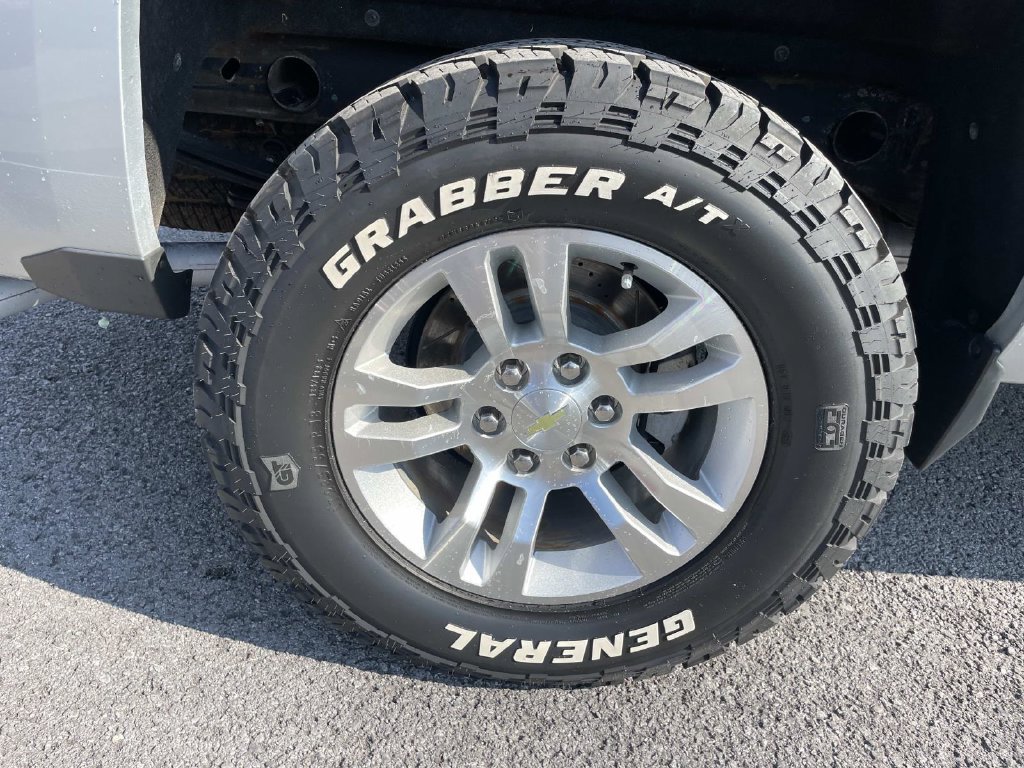 Used 2015 Chevrolet Silverado 1500 LT w/ All Star Edition AWD/4WD image 27