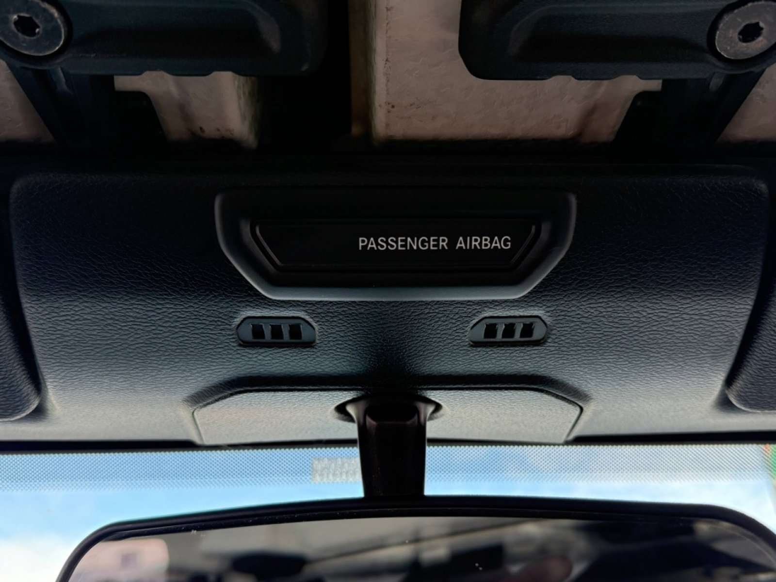 Used 2019 Jeep Wrangler Unlimited Sport w/ Cold Weather Group image 28