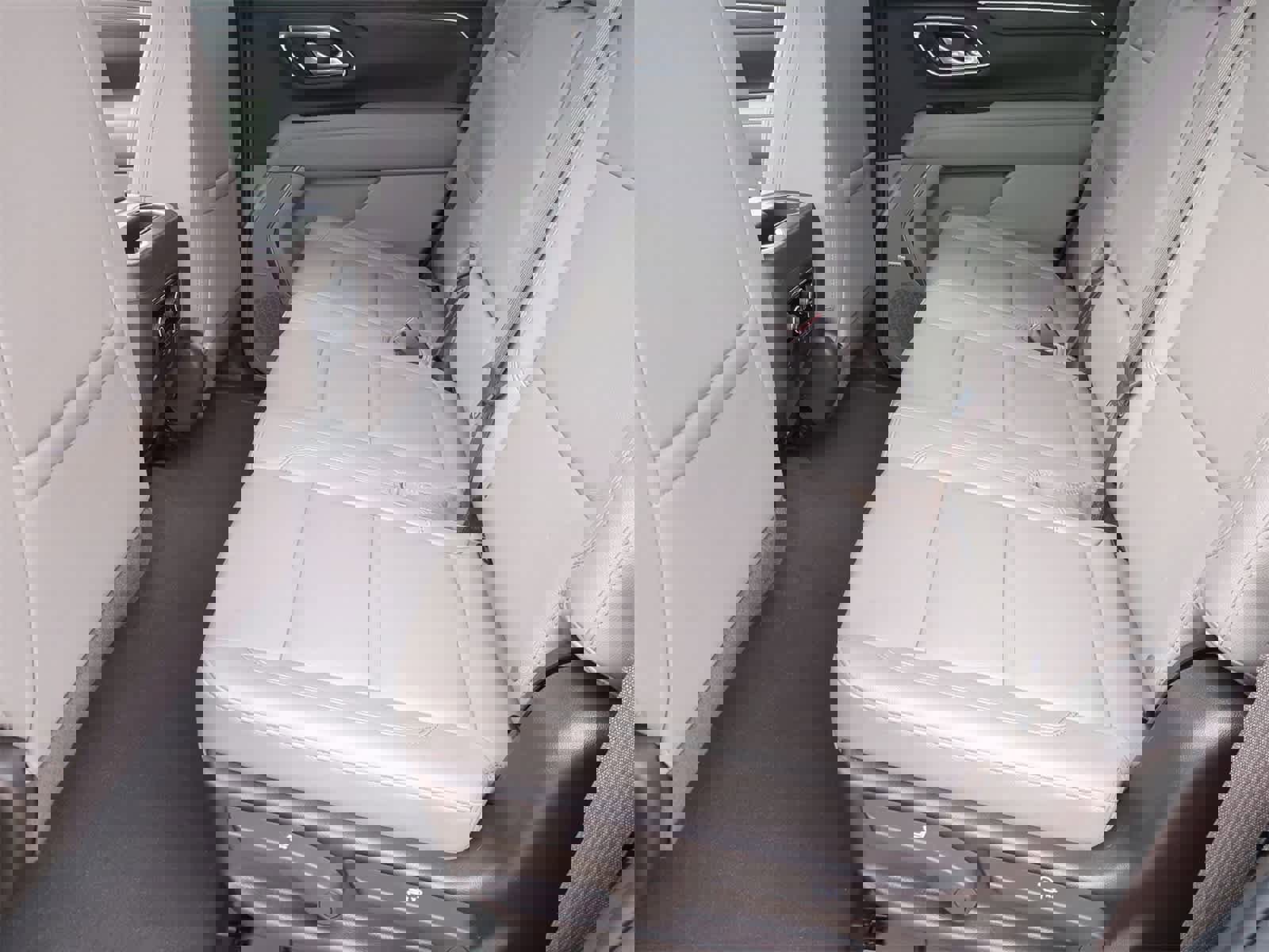 Used 2023 Chevrolet Tahoe LT image 19