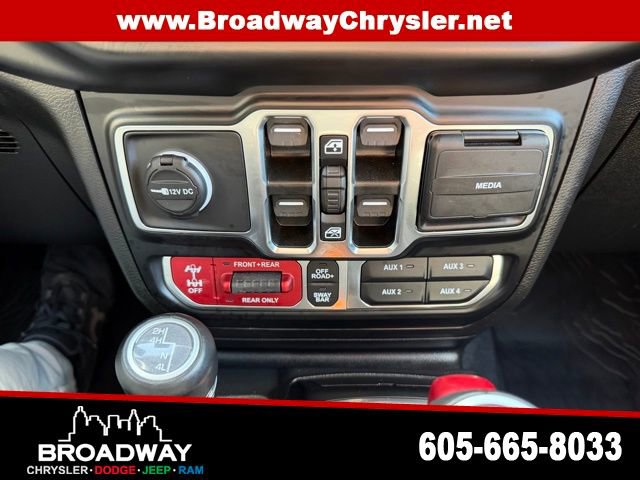 Used 2022 Jeep Wrangler Unlimited Rubicon w/ LED Lighting Group image 18