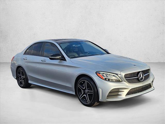 Used 2020 Mercedes-Benz C 300 4MATIC Sedan image 3