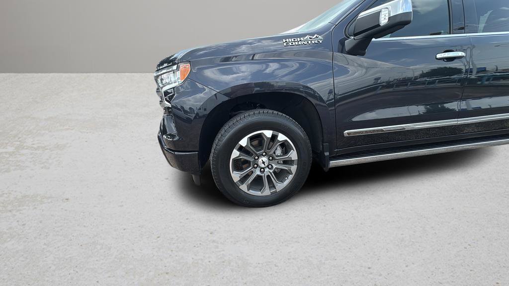 Used 2022 Chevrolet Silverado 1500 High Country w/ Technology Package RWD image 20