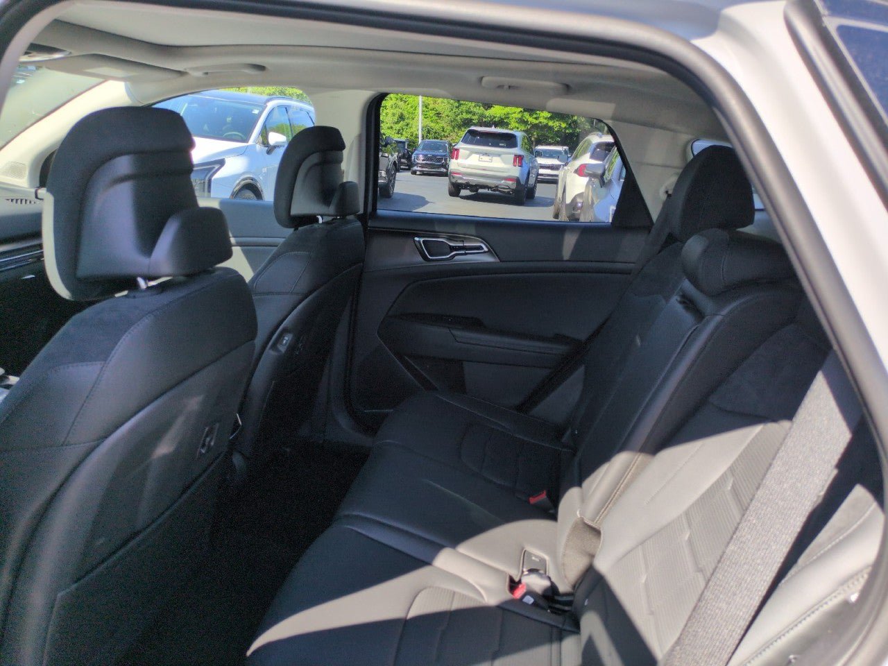 New 2026 Kia Sportage SX FWD image 26
