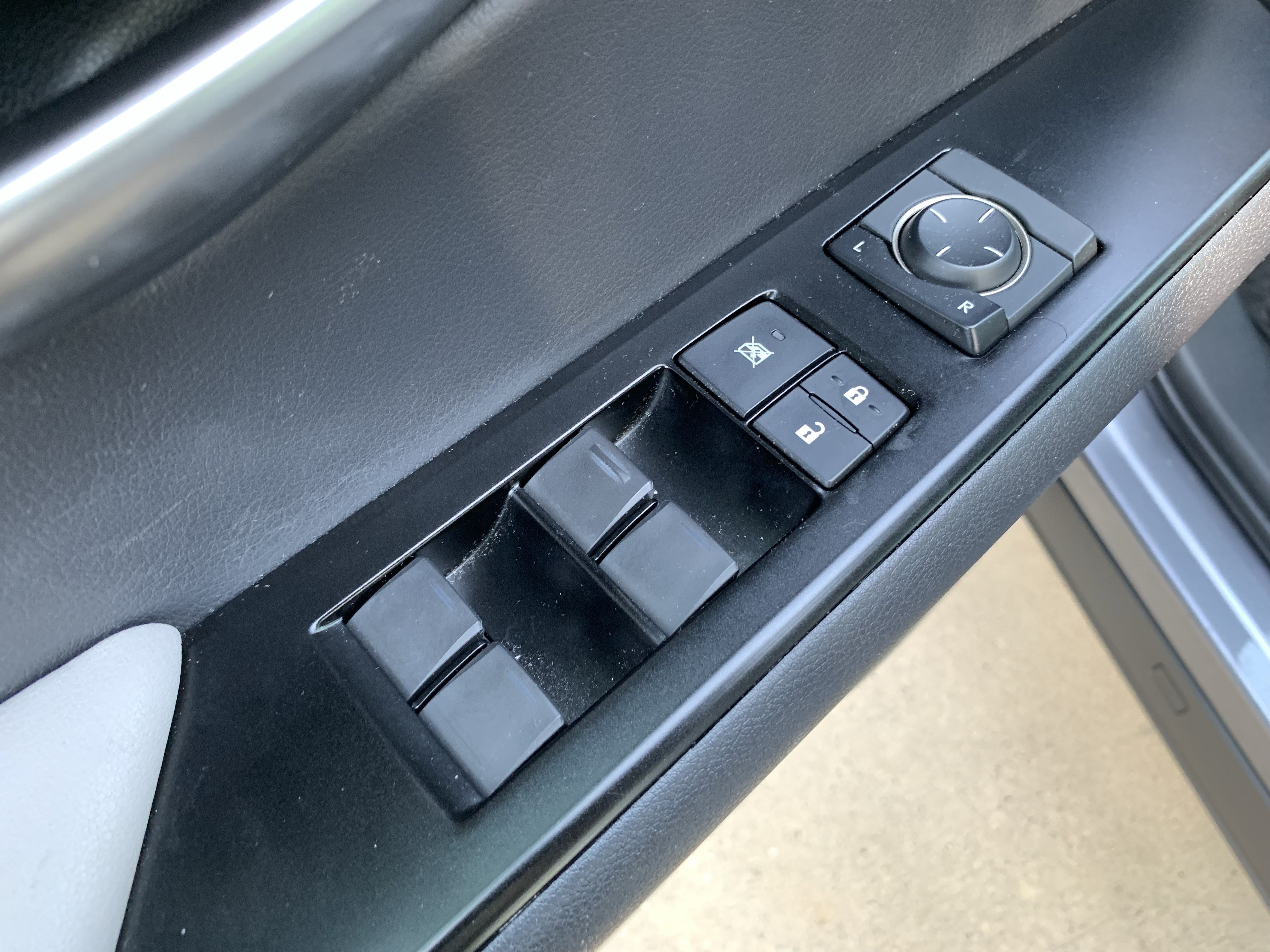 Certified 2021 Lexus UX 250h w/ Premium Package AWD/4WD image 15