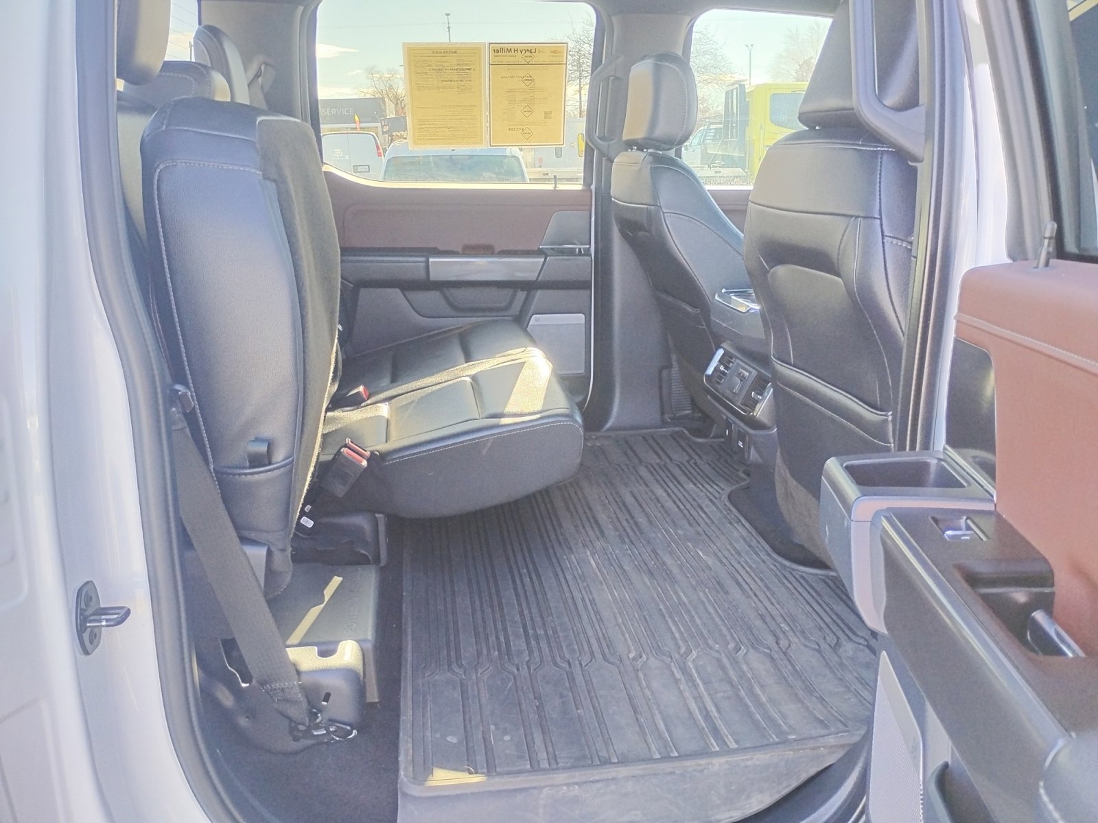 Used 2022 Ford F150 Lariat w/ Equipment Group 502A High image 31