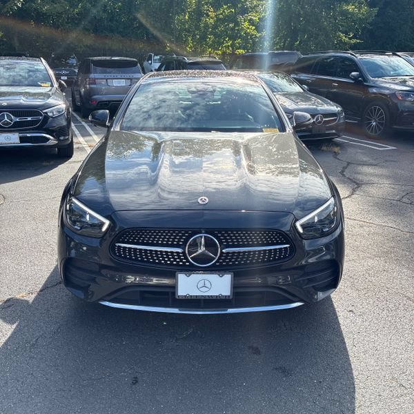 Used 2023 Mercedes-Benz E 450 4MATIC Sedan image 6