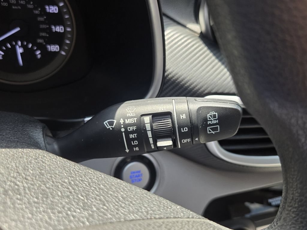 Used 2021 Hyundai Tucson Value FWD image 25