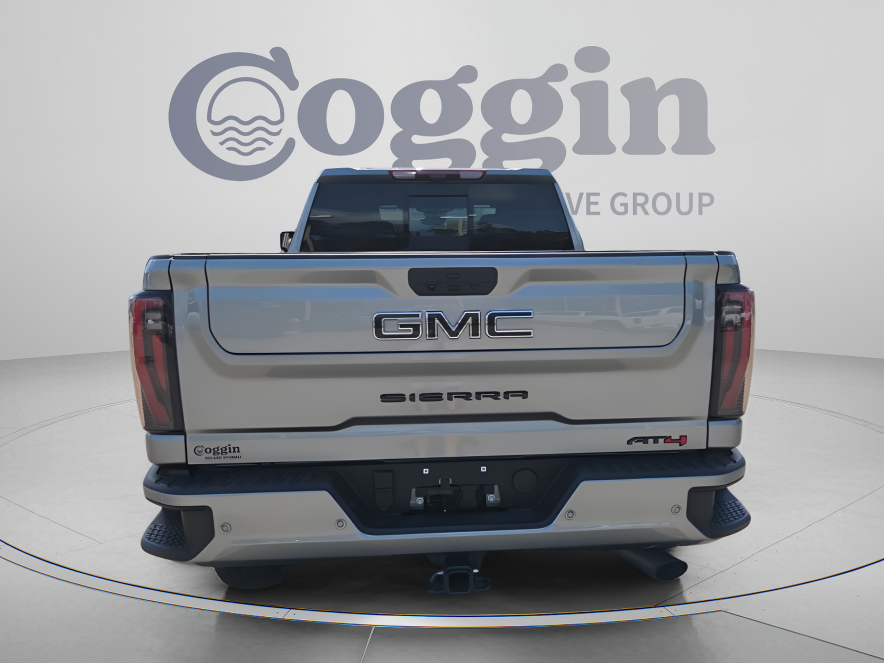 Used 2026 GMC Sierra 2500 AT4 w/ AT4 Premium Plus Package AWD/4WD image 4