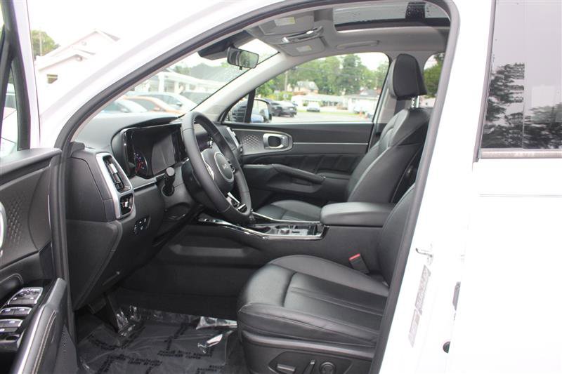 Used 2022 Kia Sorento SX image 10