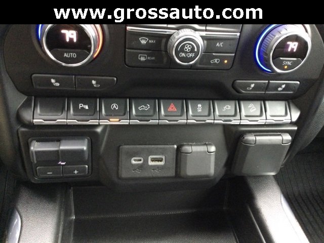 Used 2020 Chevrolet Silverado 1500 LT Trail Boss image 19