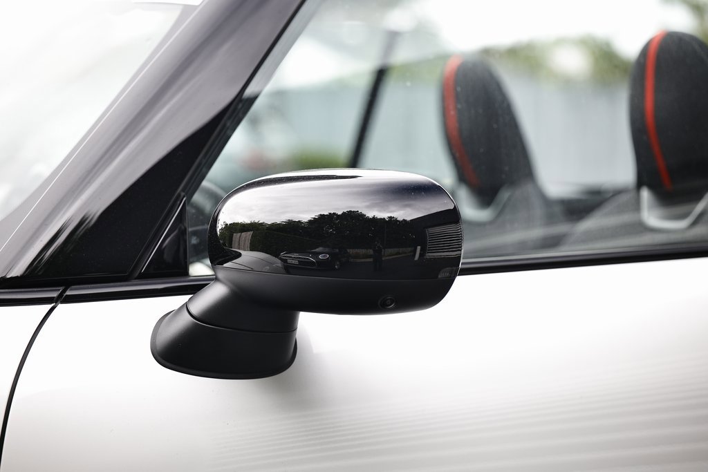 New 2026 MINI Cooper S image 13