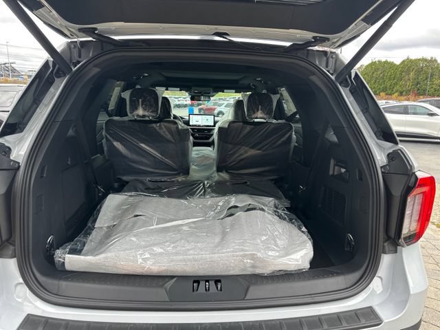 New 2026 Ford Explorer ST w/ Sun And Sound Package AWD/4WD image 14