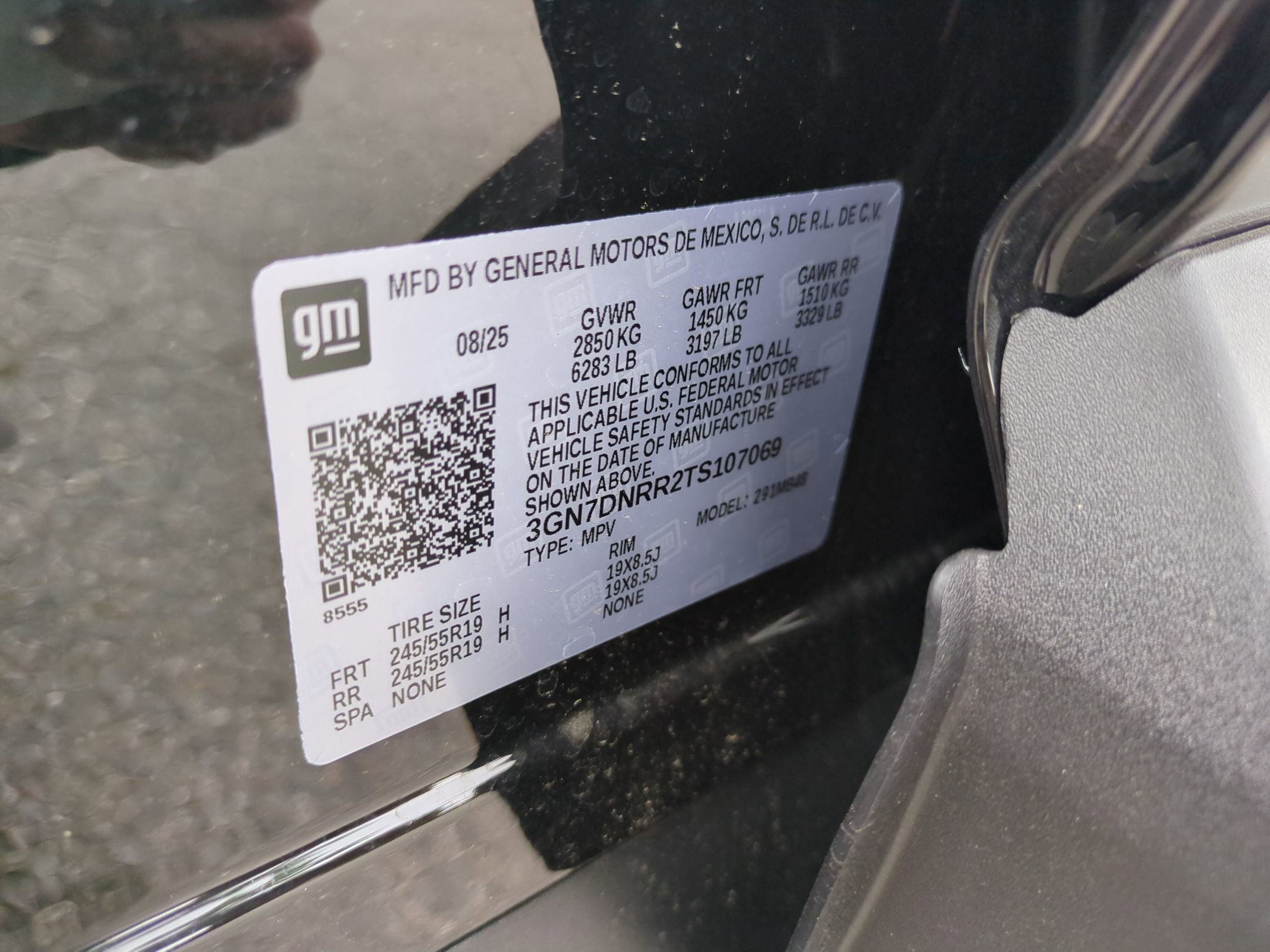 New 2026 Chevrolet Equinox EV LT w/ LPO, All-Weather Mat Package AWD/4WD image 26