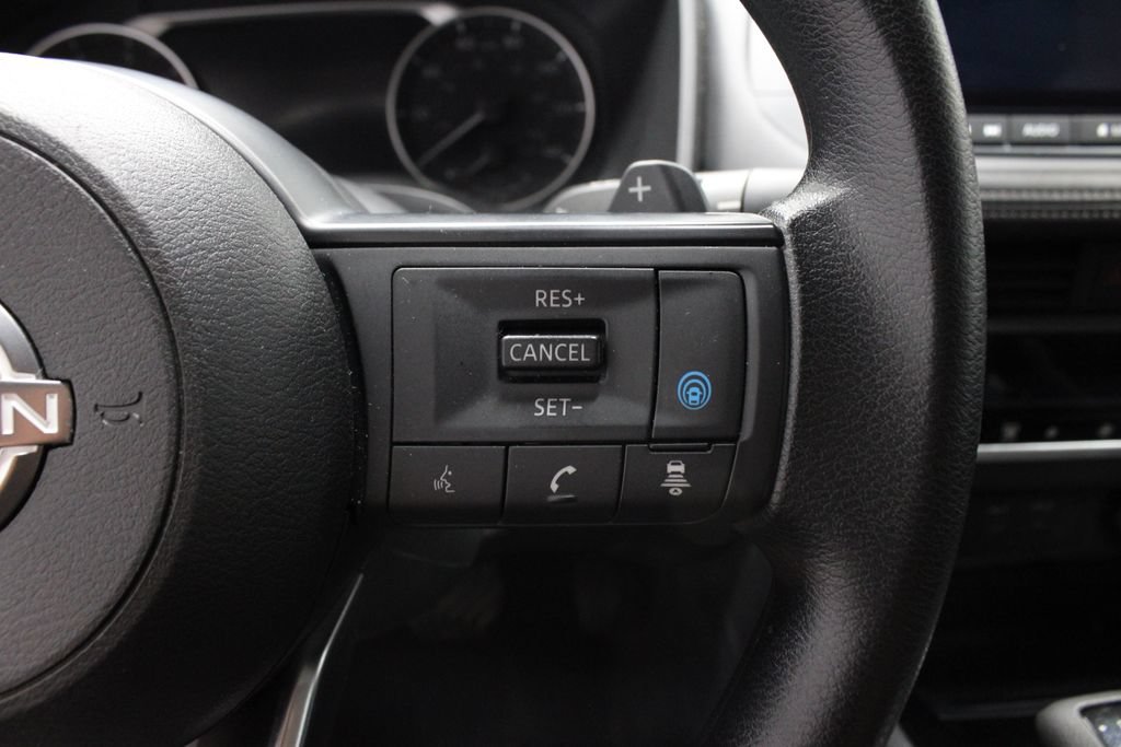 Certified 2024 Nissan Rogue SV AWD/4WD image 27