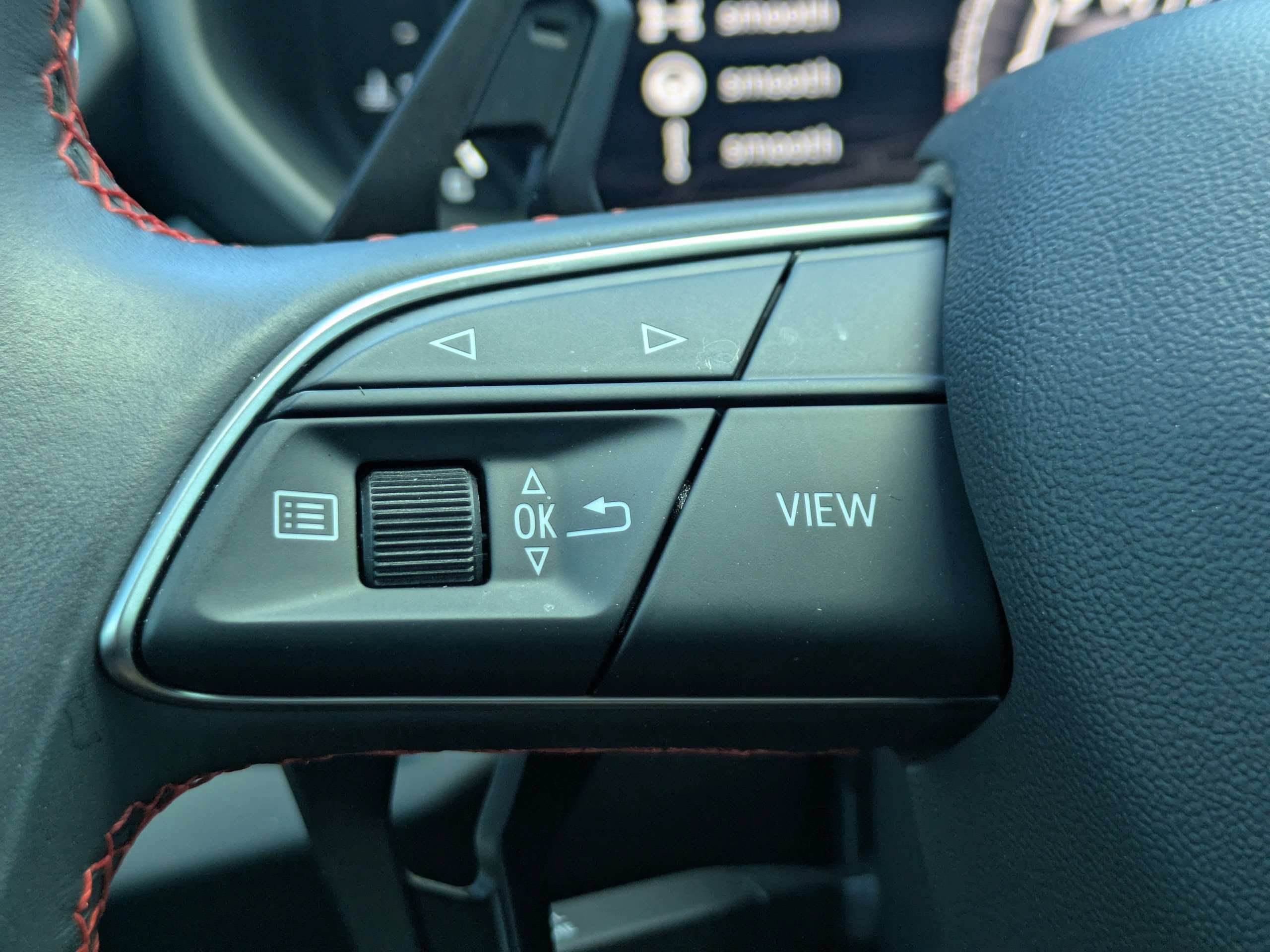 Used 2021 Lamborghini Urus AWD/4WD image 25