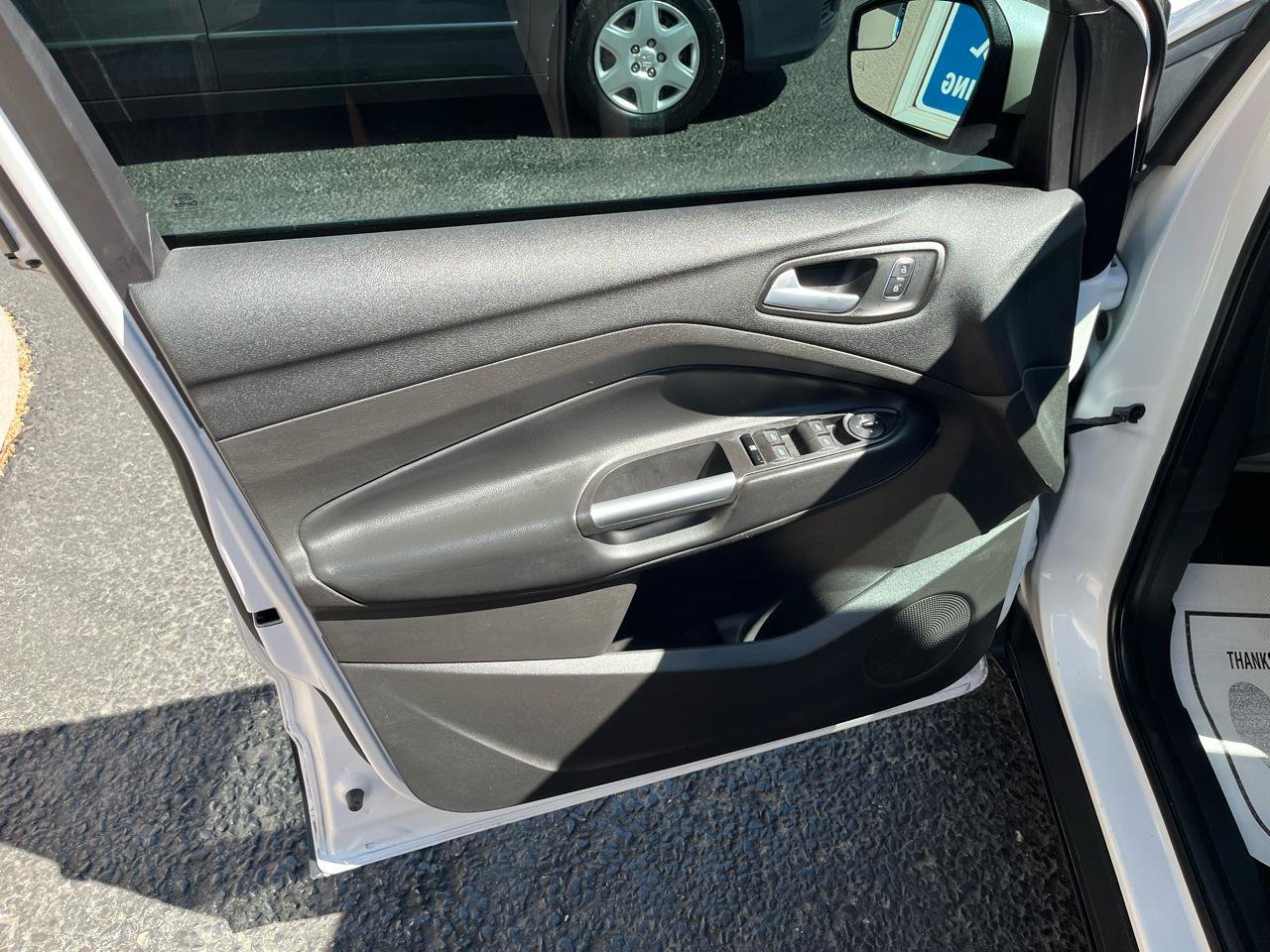 Used 2018 Ford Escape SEL AWD/4WD image 25