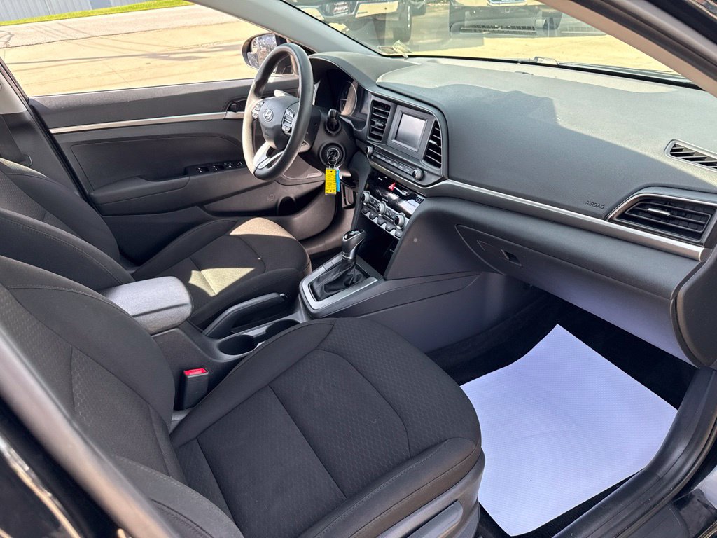 Used 2020 Hyundai Elantra SE w/ Cargo Package (C1) FWD image 36