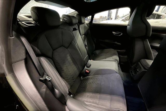 Certified 2023 Audi e-tron GT Premium Plus AWD/4WD image 27