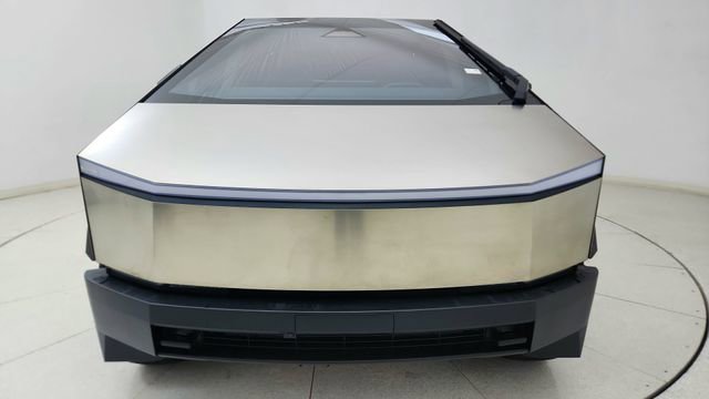 Used 2024 Tesla Cybertruck AWD Crew Cab image 2