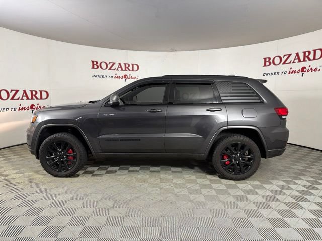 Used 2018 Jeep Grand Cherokee Altitude AWD/4WD image 5