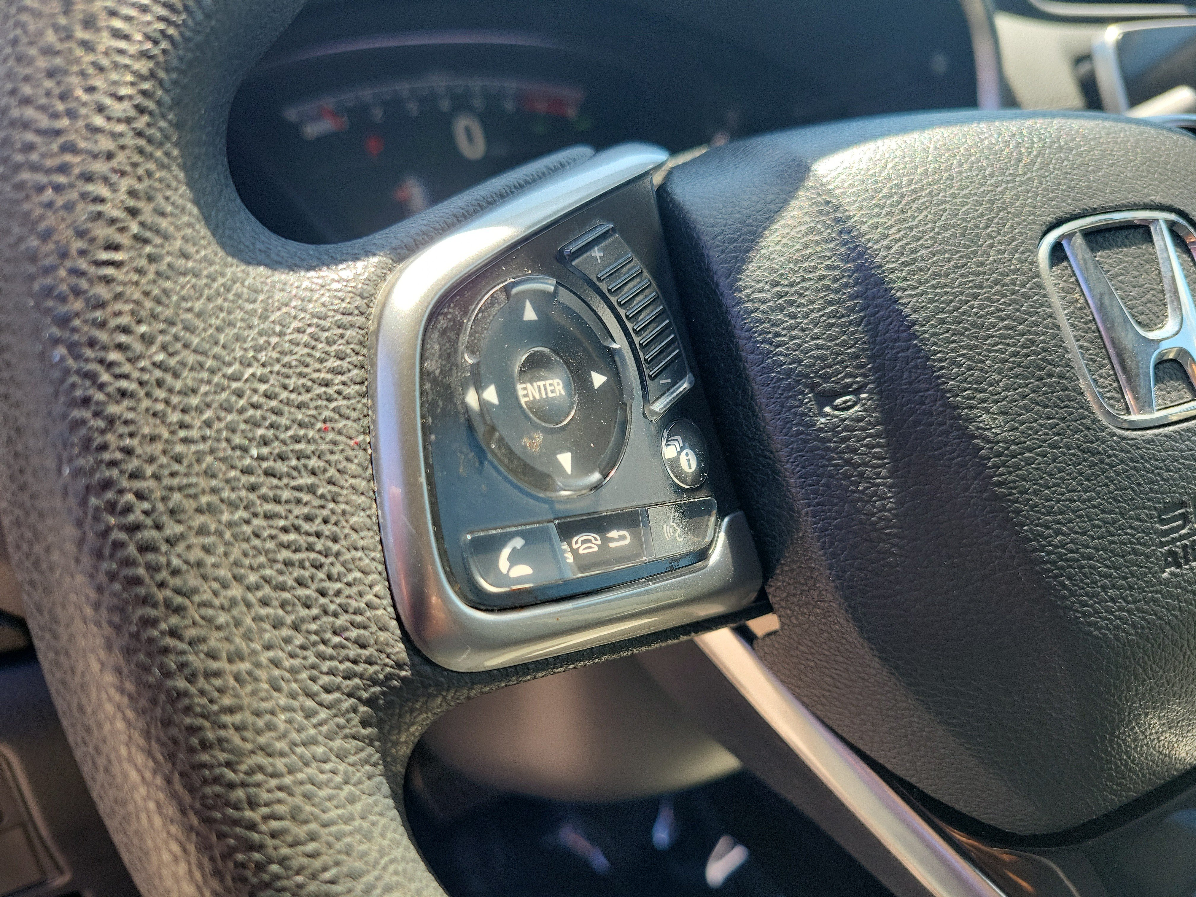 Used 2018 Honda CR-V EX image 25