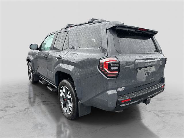 Used 2025 Toyota 4Runner TRD Sport Premium image 3