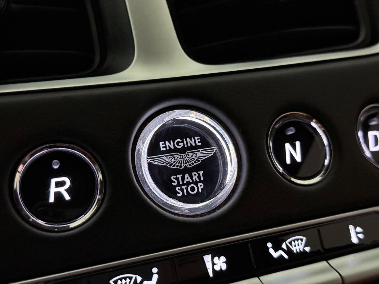 Used 2018 Aston Martin DB11 V12 RWD image 40