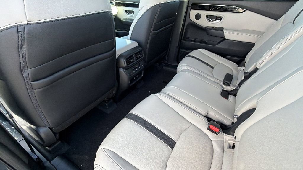 New 2026 Honda Pilot EX-L image 24