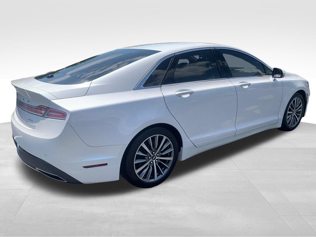 Used 2019 Lincoln MKZ Premiere FWD image 5