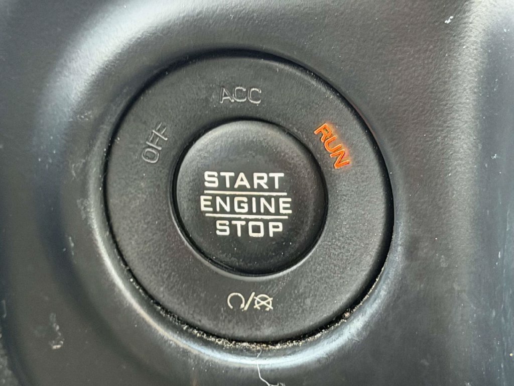 Used 2021 Jeep Wrangler Unlimited Sport AWD/4WD image 7