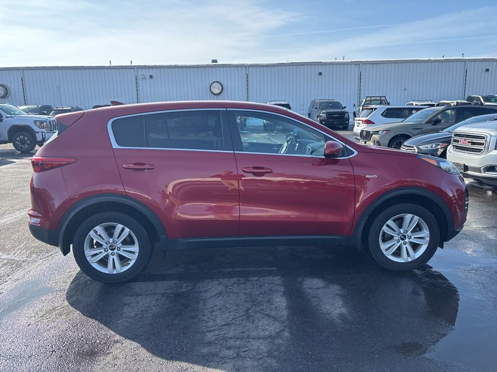 Used 2018 Kia Sportage LX image 5