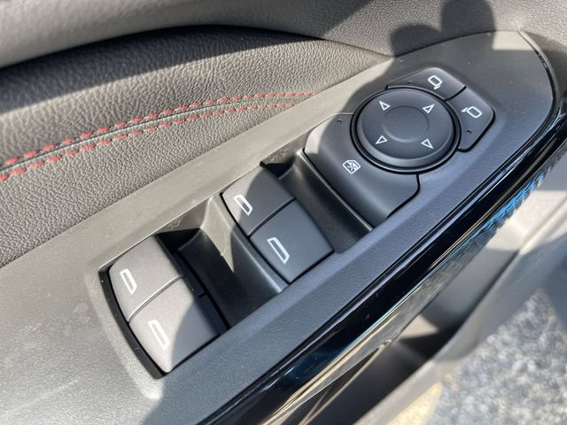 New 2026 Chevrolet Trax RS w/ Sunroof Package FWD image 13