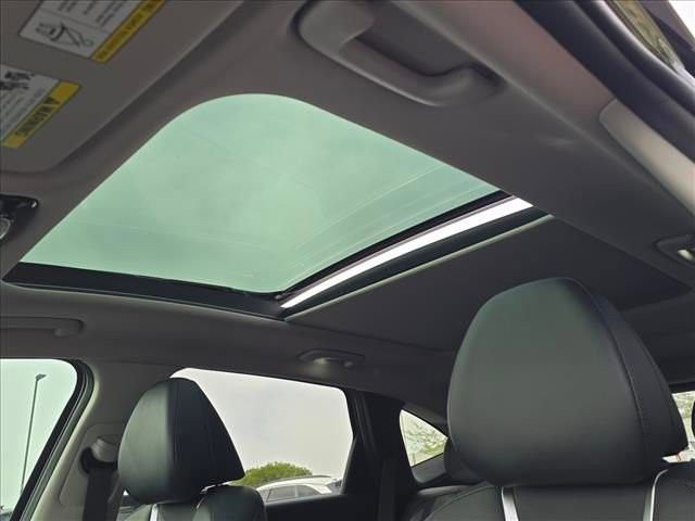 Used 2022 Hyundai Tucson Limited image 5