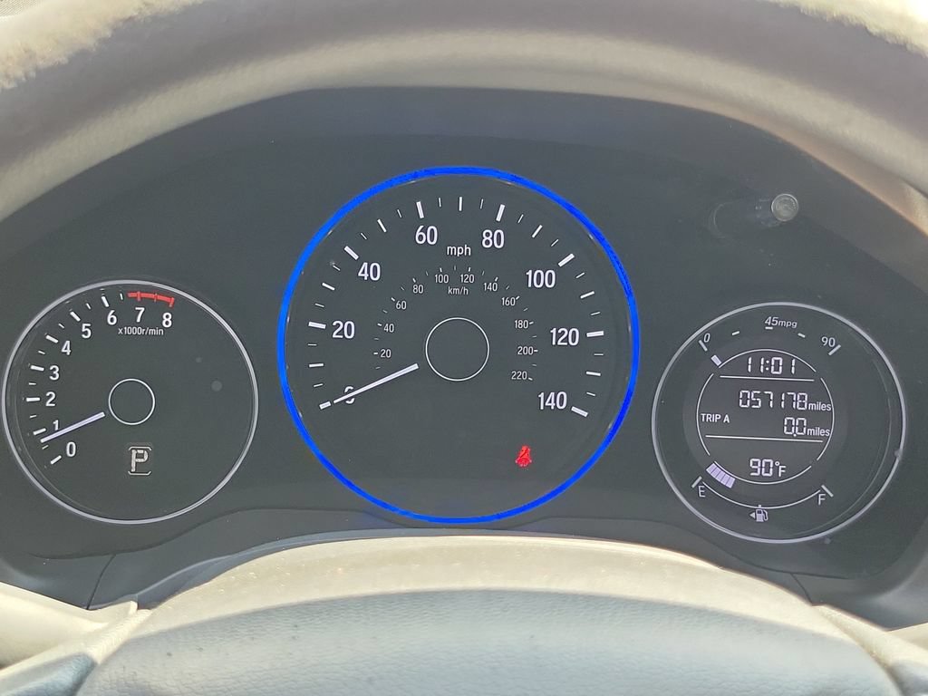 Certified 2021 Honda HR-V LX image 26