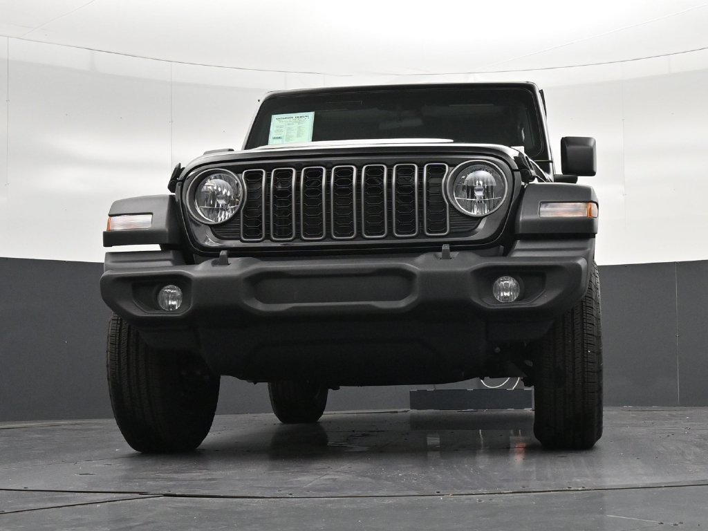 Used 2026 Jeep Wrangler Sport AWD/4WD image 21