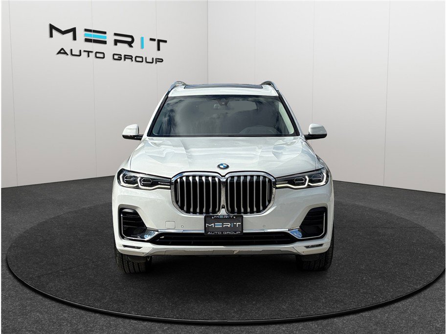 Used 2021 BMW X7 xDrive40i w/ Parking Assistance Package image 3
