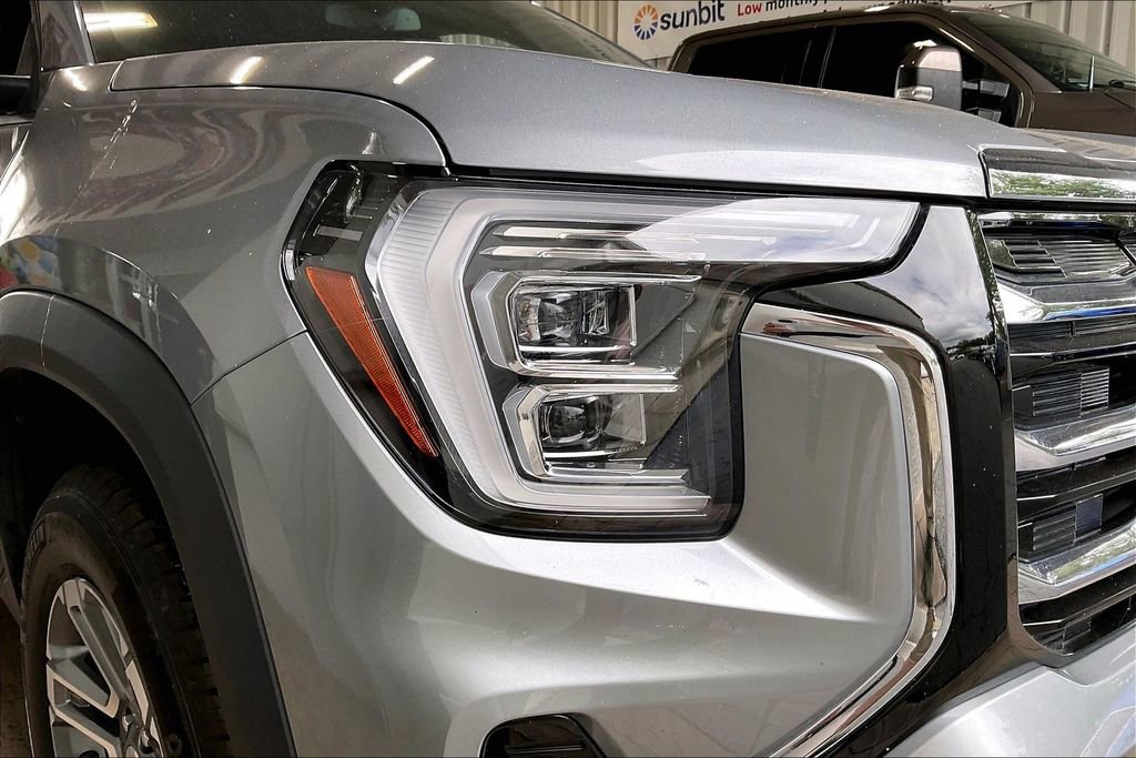 Used 2026 GMC Terrain Elevation AWD/4WD image 25