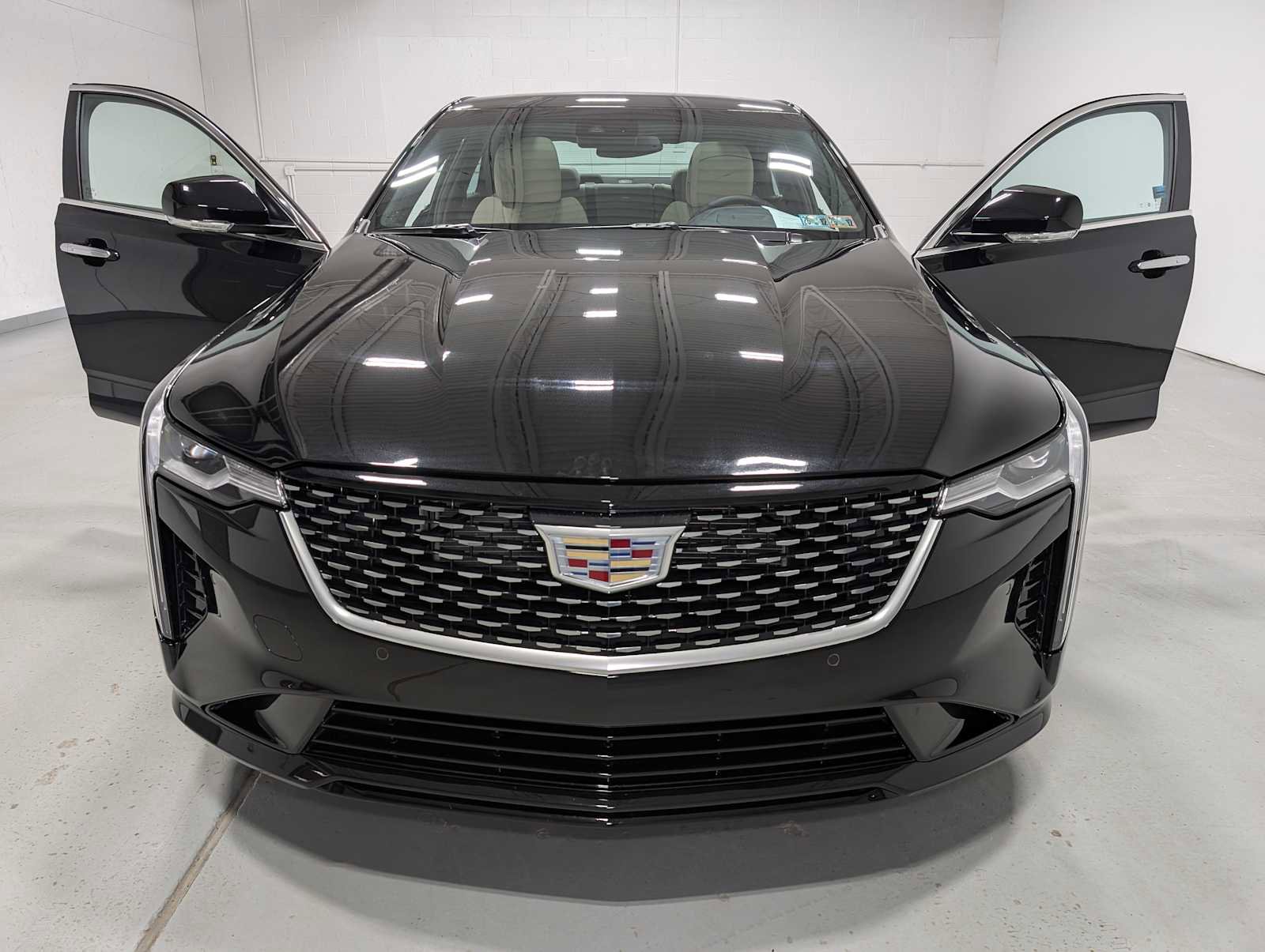 Certified 2023 Cadillac CT4 Premium Luxury image 15