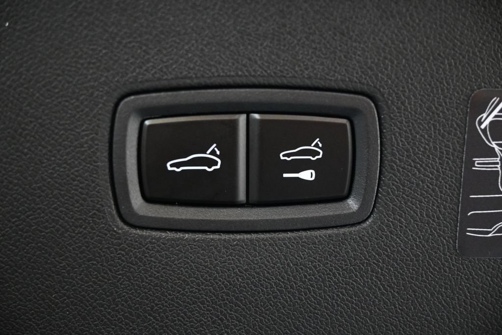 New 2026 Porsche Cayenne S AWD/4WD image 32