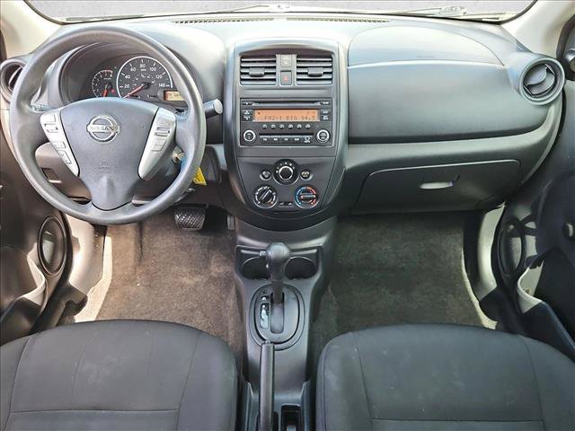 Used 2015 Nissan Versa S Plus FWD image 22