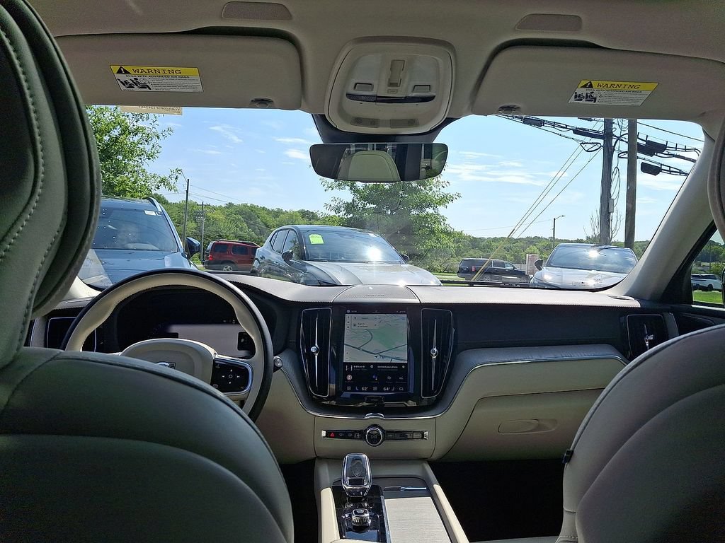 Used 2023 Volvo XC60 T8 Ultimate w/ Protection Package AWD/4WD image 10